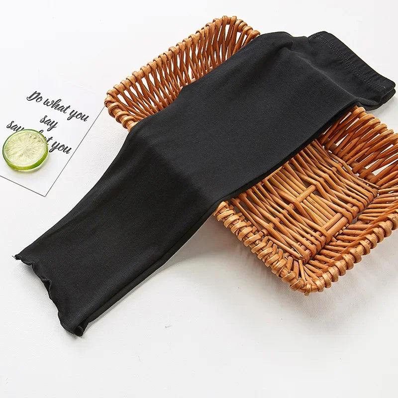 Girl's Ruffle Cropped Leggings