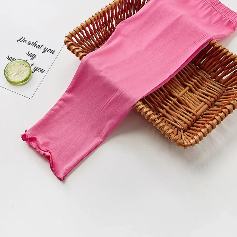 Girl's Ruffle Cropped Leggings