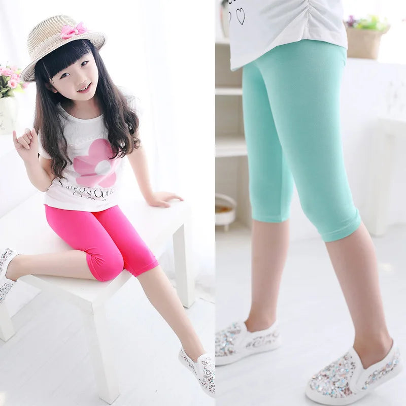 Girls Knee-Length Cropped Leggings – Candy Color Fifth Pants for Kids (3–10 Years)