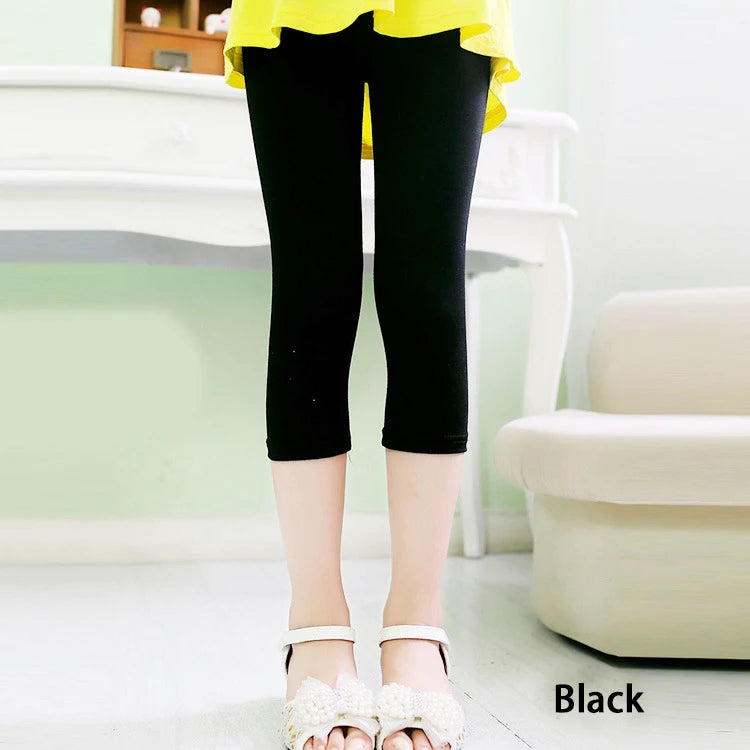 Girls Knee-Length Cropped Leggings – Candy Color Fifth Pants for Kids (3–10 Years)