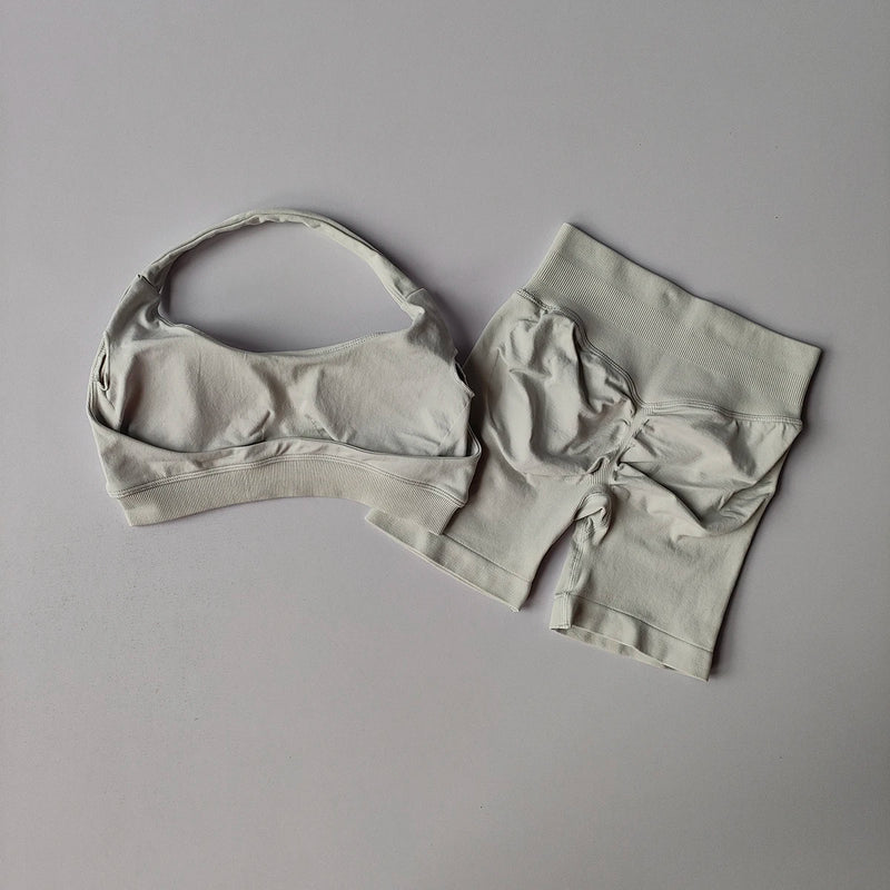 2-Piece Seamless Yoga Suit for Women