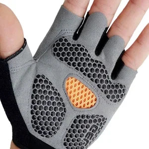 Non-Slip Breathable Gym Gloves for Weightlifting & Fitness