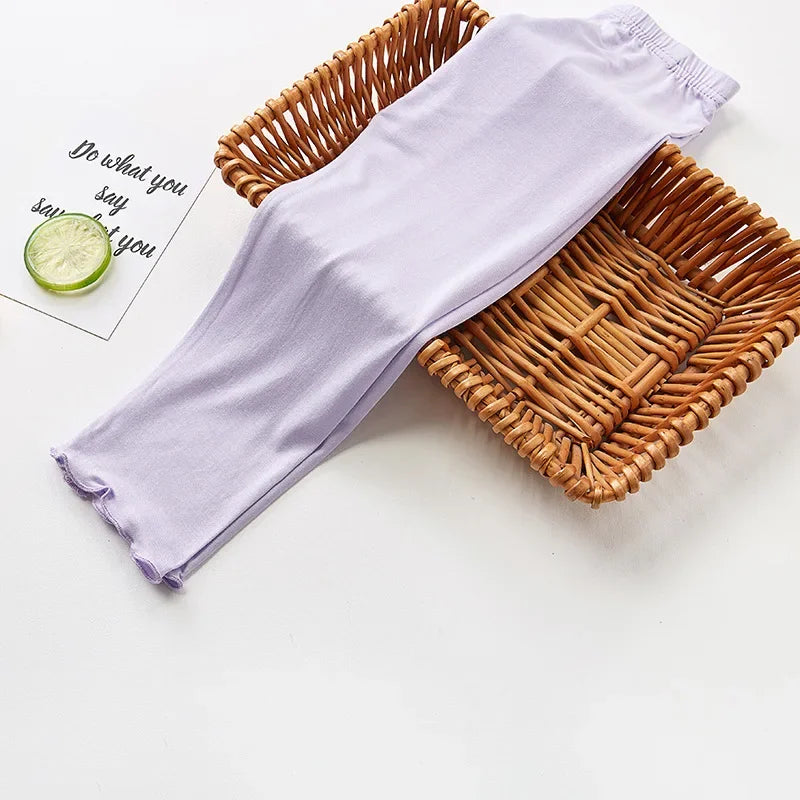 Girl's Ruffle Cropped Leggings