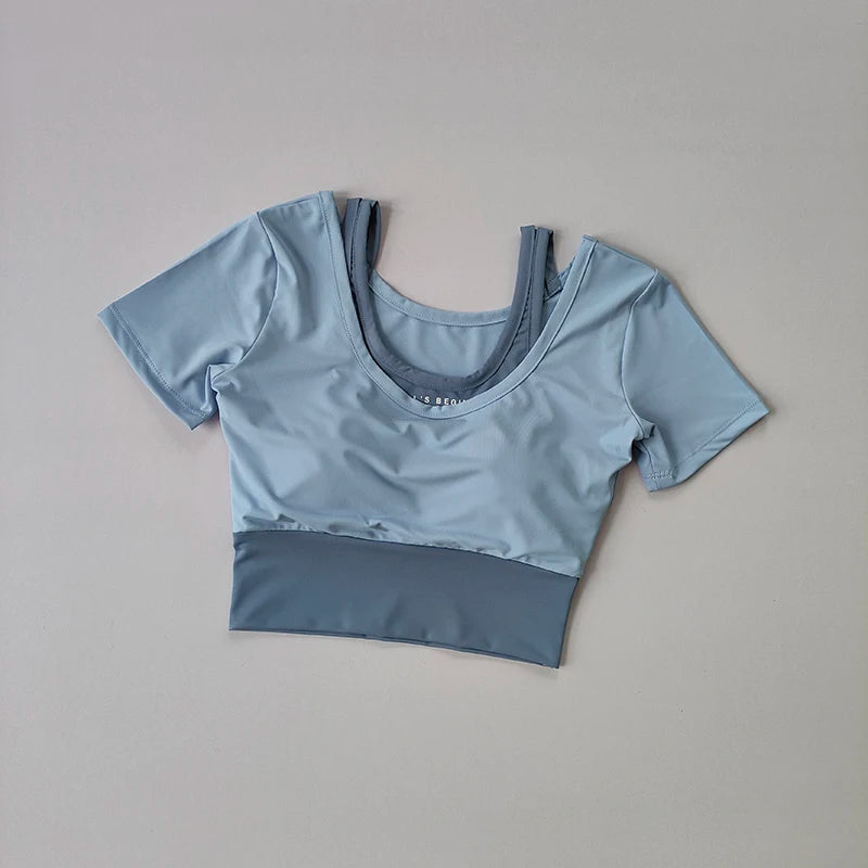 Women’s Fake Two-Piece Sports Top with Built-In Bra