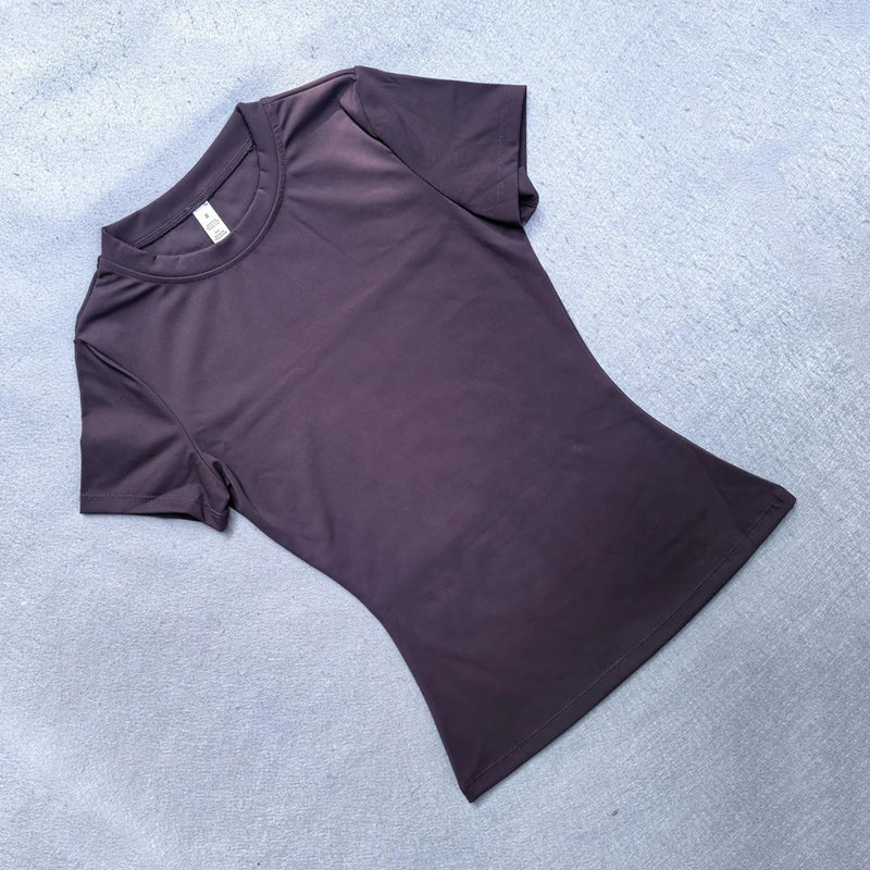 Women’s Seamless Yoga Top – Short Sleeve Sports T-Shirt for Gym, Running & Fitness
